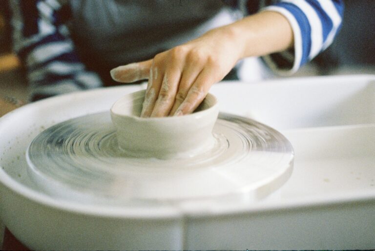 Pottery Without a Kiln: Air-Dry Clay Bowl Guide