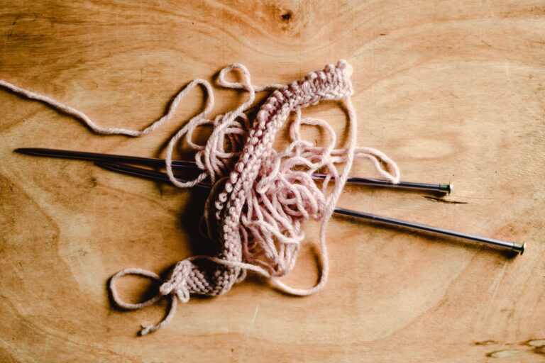 Beginner Knitting Projects: Start With a Chunky Scarf
